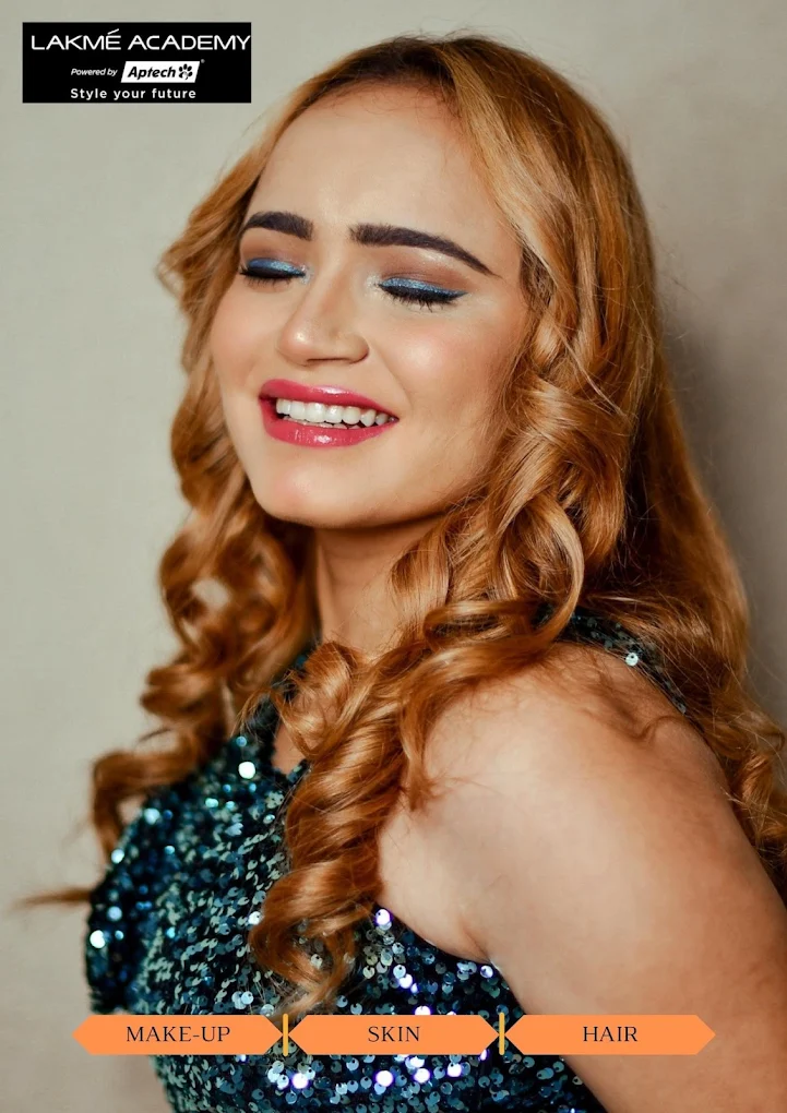 Lakme-Academy-Powered-By-Aptech-3