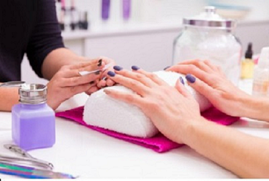Lindas-Nail-Banner