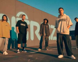 a-photograph-of-a-diverse-group-of-male-_1xq6enDVRLGgQiUroc7_RA_9BcU3ni5QhSGNE5us-4UTw-1-1
