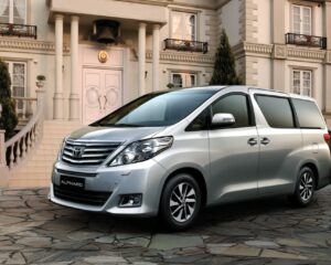 2012_toyota_alphard_00-1