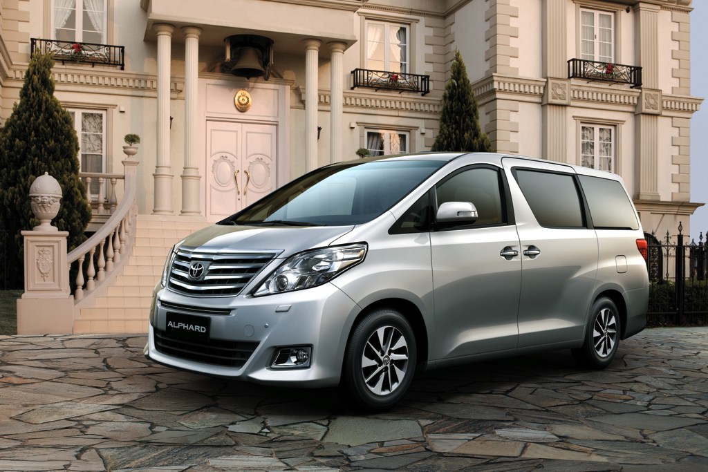 2012_toyota_alphard_00-1