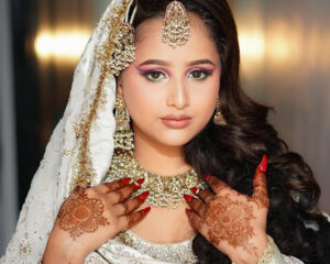 Makeup-academy-in-south-campus