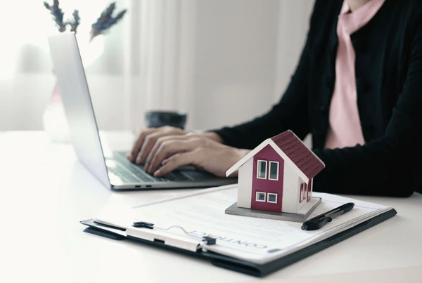 Real-Estate-Agent