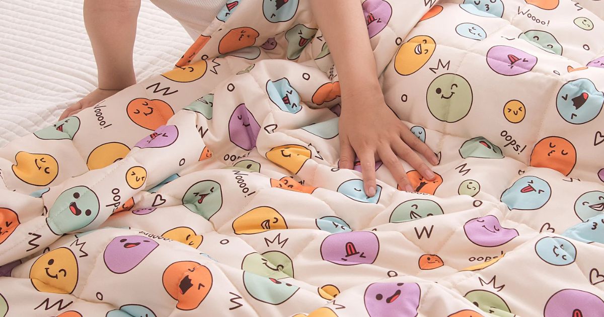 emoji-blanket