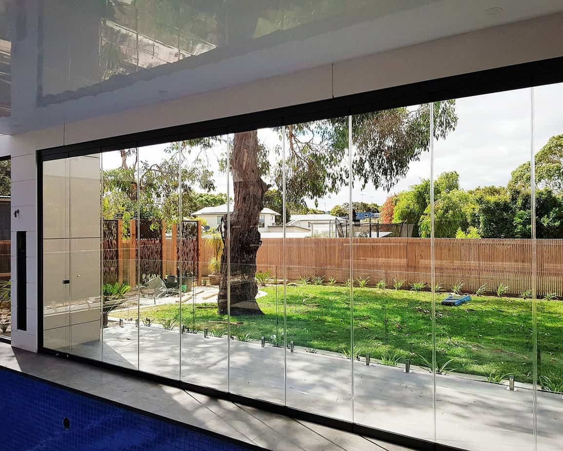 Add-Smart-Flexibility-to-Any-Area-with-Stackable-System-Installation
