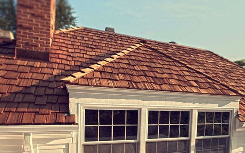 Cedar-Shake-Roofing-Contractor-