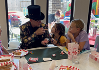 kids-birthday-party-magician