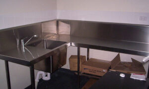 kitchen_and_bars