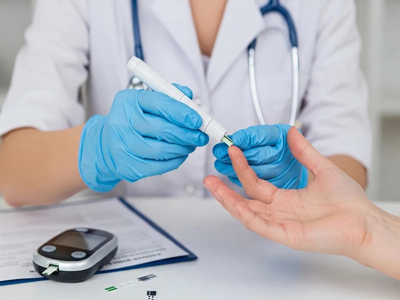 Diabetologist-in-Hale-UK