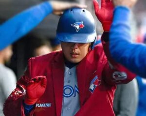 Toronto-Blue-Jays-Home-Run-Dragon-Jacket-Jays-Dragon-Red-Jacket