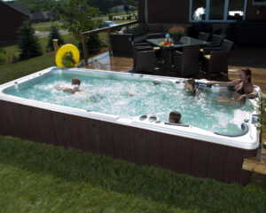 family-fun-with-swimspas-sunspaces-1440×958-1
